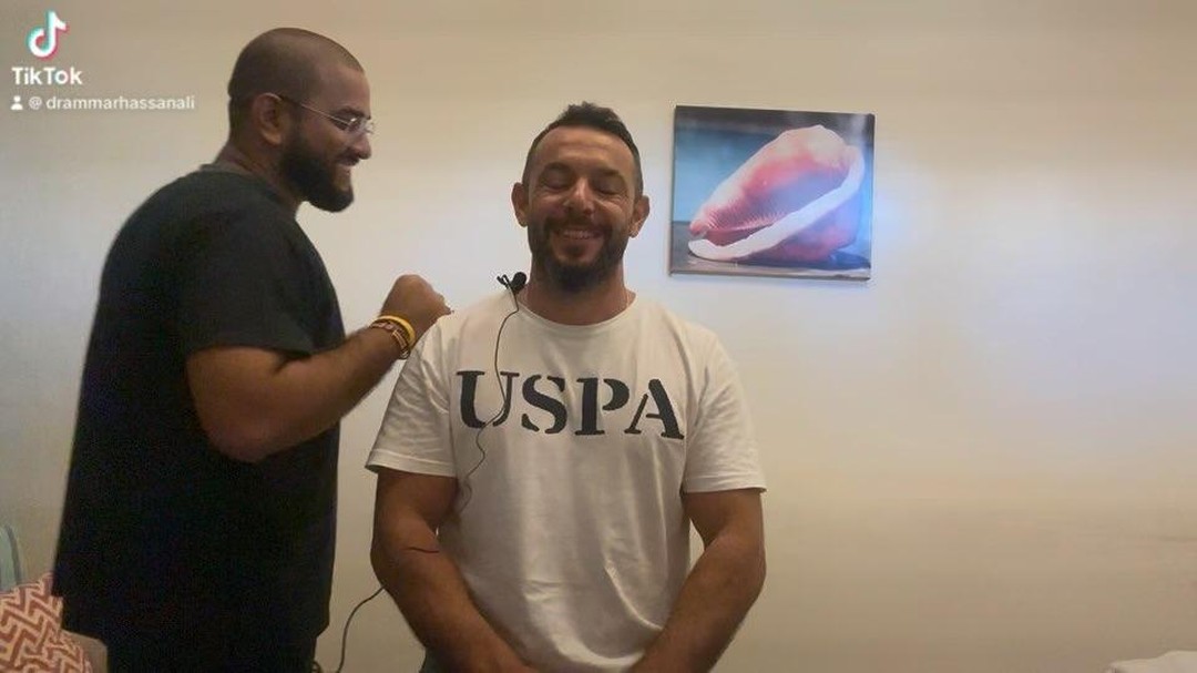 The laughter is real..come in and get the pops..it’s all the happiness.. #chiropractic #chiropractor #wellness #health #backpain #neckpain #001 #getadjusted #chiro #physicaltherapy #spine #adjustment #healthylifestyle #…